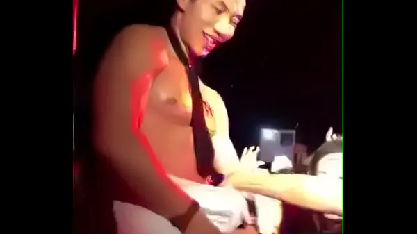 Čerstvé japan gay stripper mojej trubice