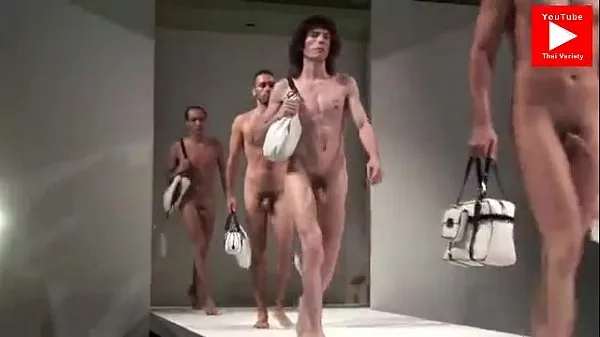 Φρέσκο Naked guys on fashion show σωλήνα μου
