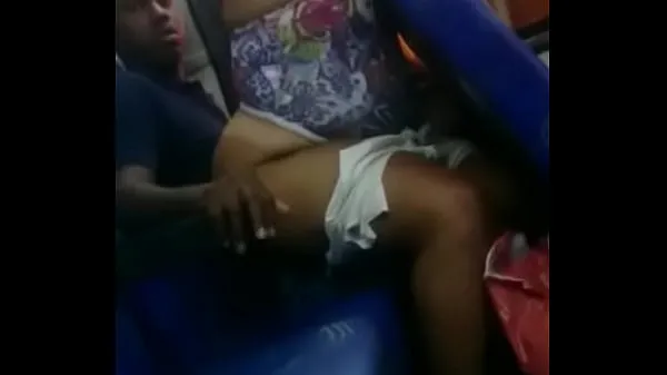 طازجة sex on the bus أنبوبي