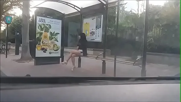 Segar bitch at a bus stop Tube saya