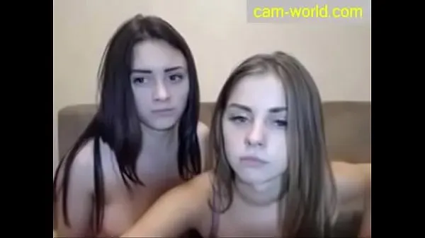 Färsk Two Russian Teens Kissing min tub
