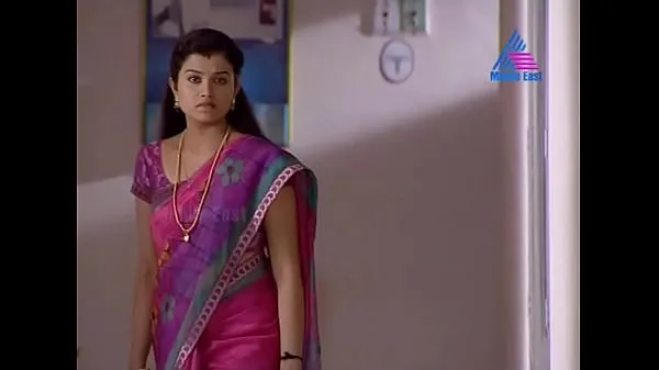 Frisk malayalam serial actress Chitra Shenoy mit rør
