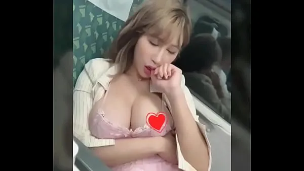 Segar 辛尤里 yui xin Taiwan model showed tits Tiub saya