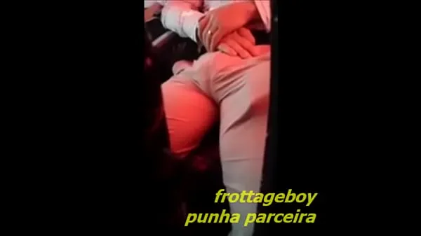 Frisk A hot guy with a huge bulge in a bus mit rør