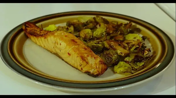 Segar PORNSTAR DIET E1 - Spicy Chinese AirFryer Salmon Recipe Recipes dinner time healthy healthy celebrity chef weight loss Tiub saya