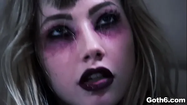 Vers Hell yeah! Goth teen nympho Ivy Wolfe goes CRAZY mijn Tube