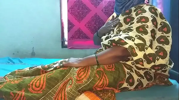 Čerstvé horny north indian desi mature girl show boobs ass holes pussy holes on webcam mé trubici