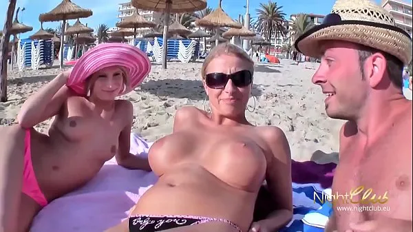 Čerstvé German sex vacationer fucks everything in front of the camera mé trubici