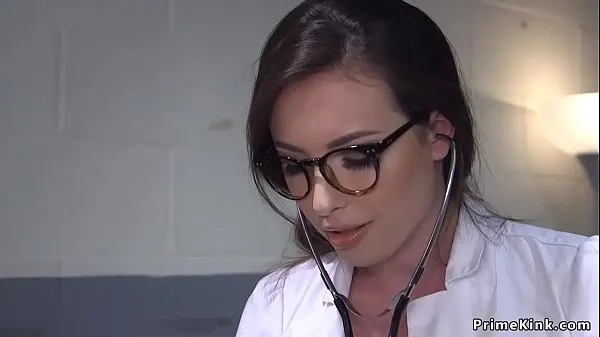 Tuore Bad cop straps doctor and fucks her tuubiani