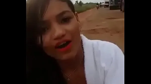 طازجة Esther tigress on the naked avenue with a truck driver أنبوبي