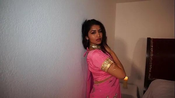 Φρέσκο Seductive Dance by Mature Indian on Hindi song - Maya σωλήνα μου