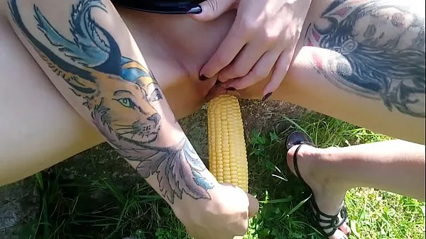 Fresh Lucy Ravenblood fucking pussy with corn in public my Tube