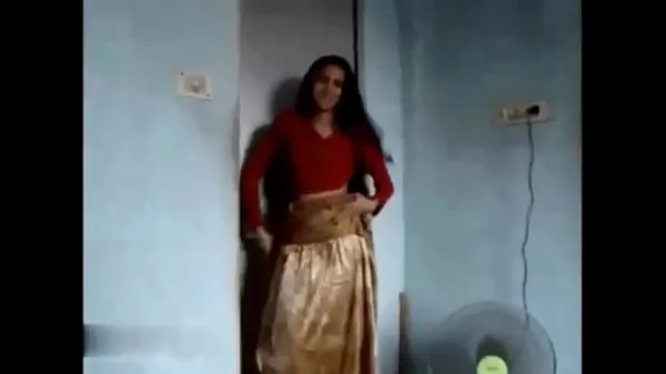 Čerstvé Indian Girl Fucked By Her Neighbor Hot Sex Hindi Amateur Cam mé trubici