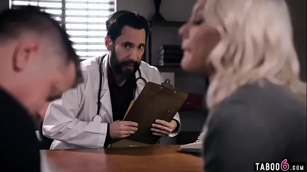 Friss Infertile couple visits a doctor who has a solution a csövem