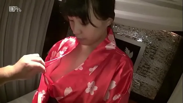 新鲜Red yukata dyed white with breast milk 1我的管子