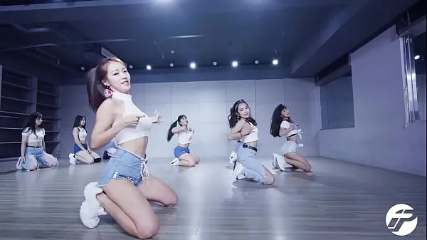 Friss Public Account [Meow Dirty] Hyuna Super Short Denim Hot Dance Practice Room Version a csövem
