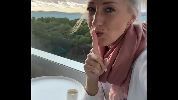 मेरी ट्यूब I fingered myself to orgasm on a public hotel balcony in Mallorca ताजा