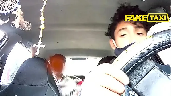 Frisk horny young men in the taxi min Tube