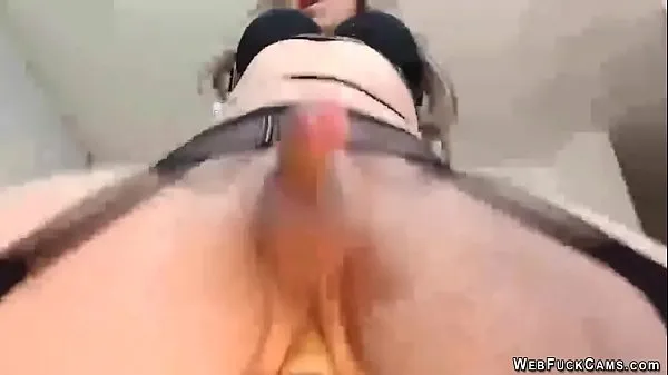 내 튜브Blonde amateur shemale lady spreads asshole closeup on webcam then wanks her big dick and fucks ass with dildo in the same time homemade 신선합니다