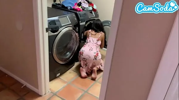 Segar Fucked my step-sister while doing laundry Tube saya