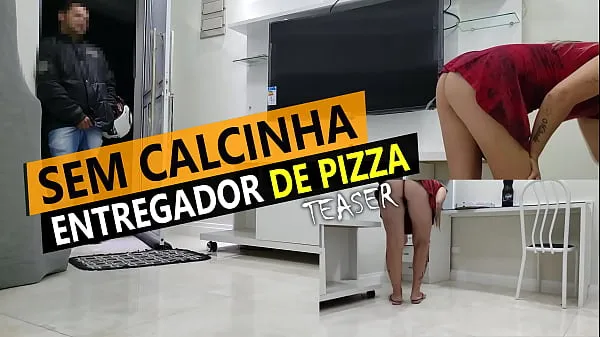 Fresh Cristina Almeida receiving pizza delivery in mini skirt and without panties in quarantine my Tube