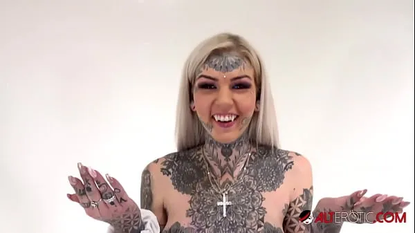 Fresh Tattooed Amber Luke rides the tremor for the first time my Tube