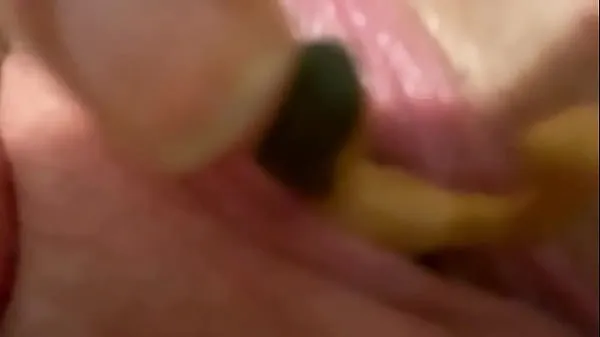 Fresh Giantess shoves bf in her cunt my Tube