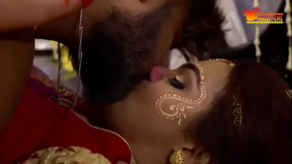 Segar Indian Hot Girl Fucked | Bhabhi is fucked by her boyfried after married Tiub saya