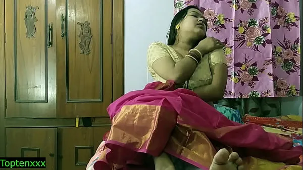 Färsk Indian xxx alone hot bhabhi amazing sex with unknown boy! Hindi new viral sex min tub