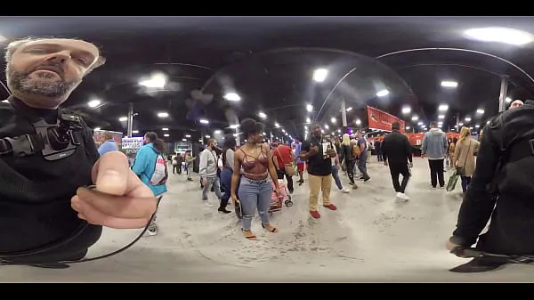 Fresh Amateur ebony convention attendee gives me body tour at EXXXotica NJ 2021 in 360 degree VR my Tube