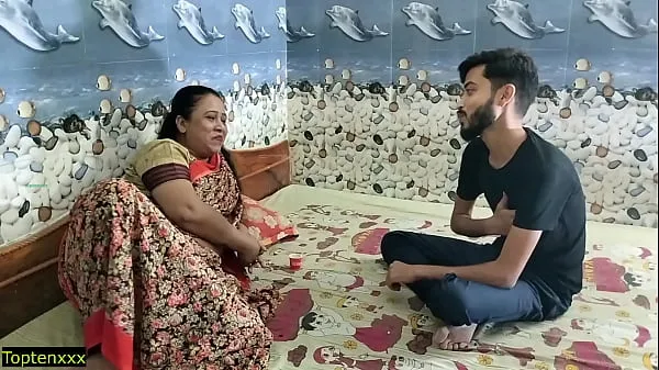 Čerstvé Bengali hot Bhabhi vs young Indian boy!! First amateur sex mojej trubice
