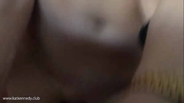 Segar My husband was on a work trip. I found this hot guy to give me a creampie and sent this video to my husband Tiub saya