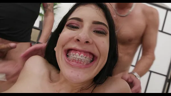 Frisk 7on1 Double anal Gang Bang goes Wet, Alicia Trece, DAP, Gapes, Pee Drink, Cum in Mouth, Multiple Creampie, Swallow GIO2190 mit rør