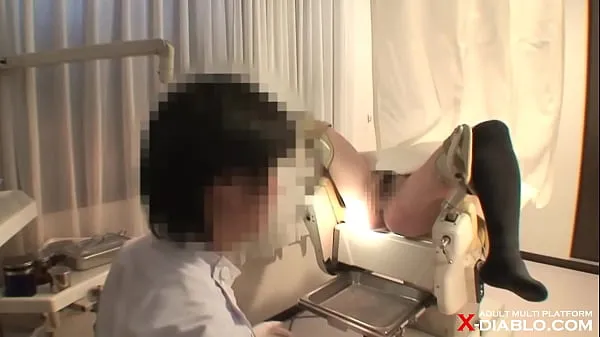 Φρέσκο Peeking at the medical examination of a pregnant woman with a large areola and stomach σωλήνα μου