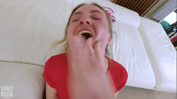 Friss Bratty Slut gets used by old man -slapped until red in the face a csövem