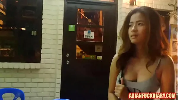 Čerstvé Asian babe rides a tourist cock in Hotel room mé trubici