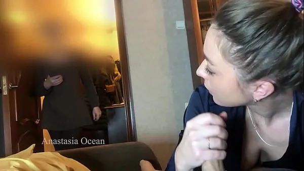 Čerstvé My stepmom catched me giving a blowjob to my boyfriend. We were talking and she watched how I suck and he cum on my face mojej trubice