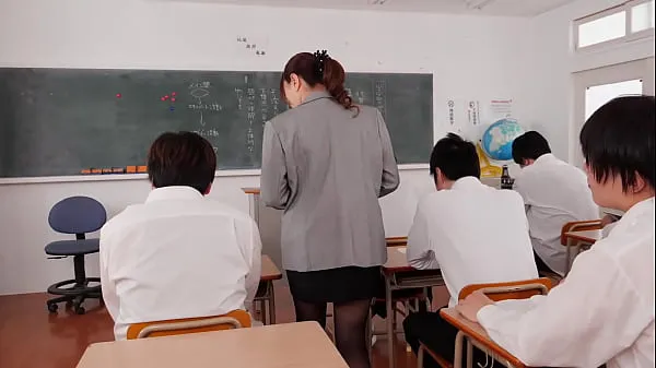 طازجة Married Teacher Reiko Iwai Gets 10 Times More Wet In A Climax Class Where She Can't Speak أنبوبي