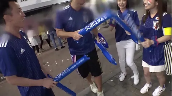 Fresh Pick up a girl watching the World Cup! In the heat of the moment, he asked two beautiful model fans watching the game to come to his hotel for a sex orgy that culminated in a hardcore cumshot my Tube