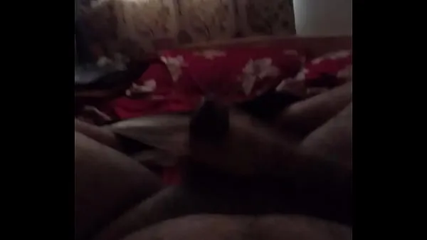 Čerstvé Vaibhav Wanks His Fat Cock & Cums On His Bed In The Dark mojej trubice