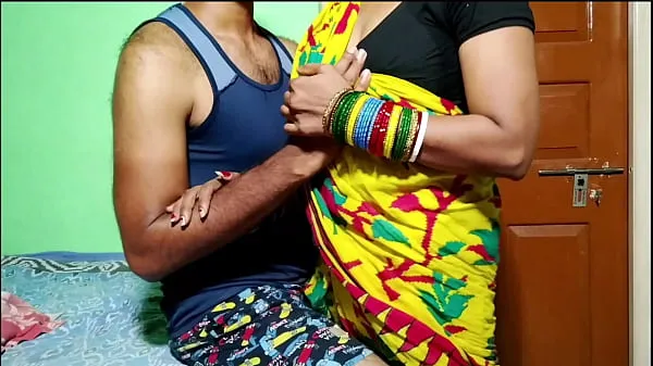 Frisk Caught the Bhabhi changing clothes then rough painful fucking in doggy Hindi Voice mit rør