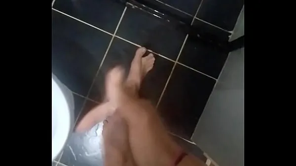 Fresh Jerking off in the bathroom of my house my Tube