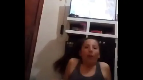 Čerstvé Girl masturbates after her exercises and ends up fucking in the anus mé trubici