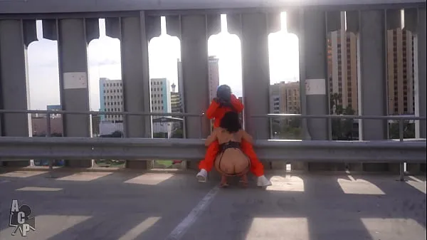 新鲜Officer Teresa Ramos Arrest Gibby The Clown For Public Sex But Wants A Piece Of The Action我的管子